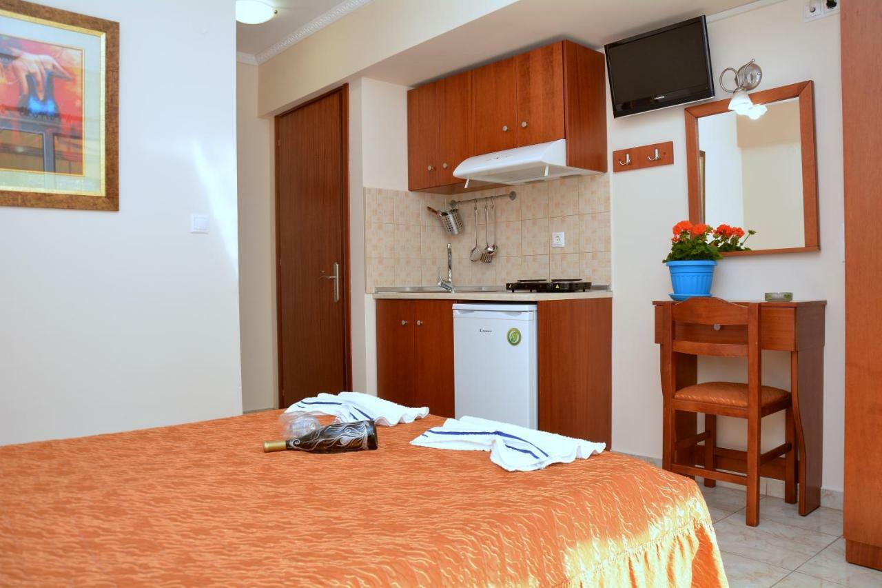 Villa Tasos โอลิมเปียกี อักติ ภายนอก รูปภาพ